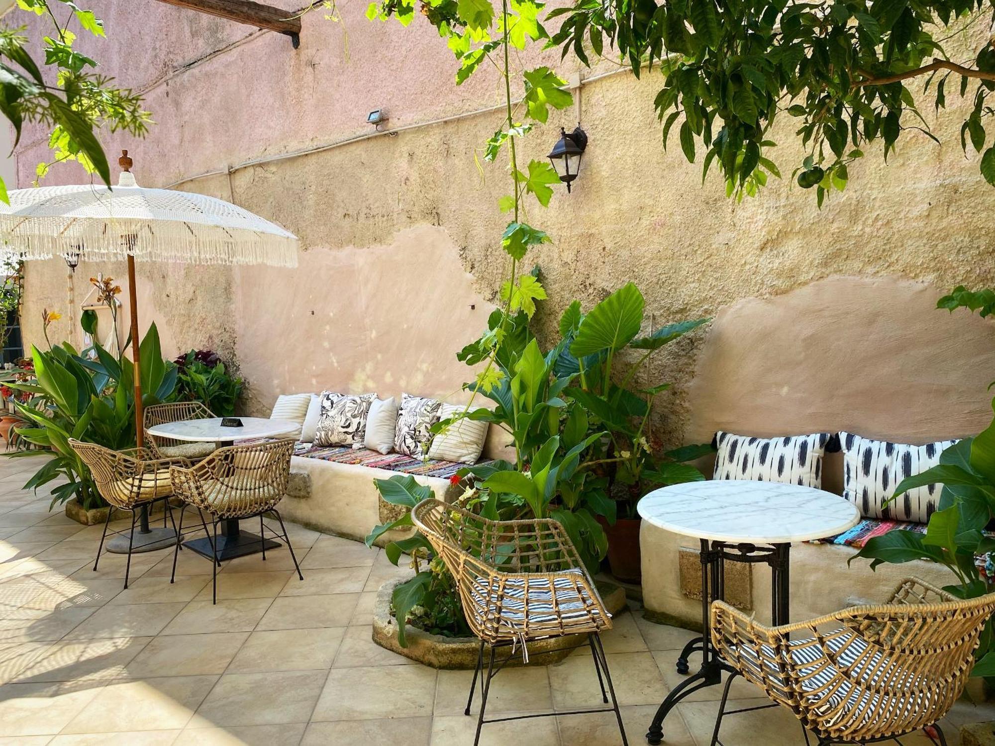 Hotel Casa Antica Rhodes City Esterno foto