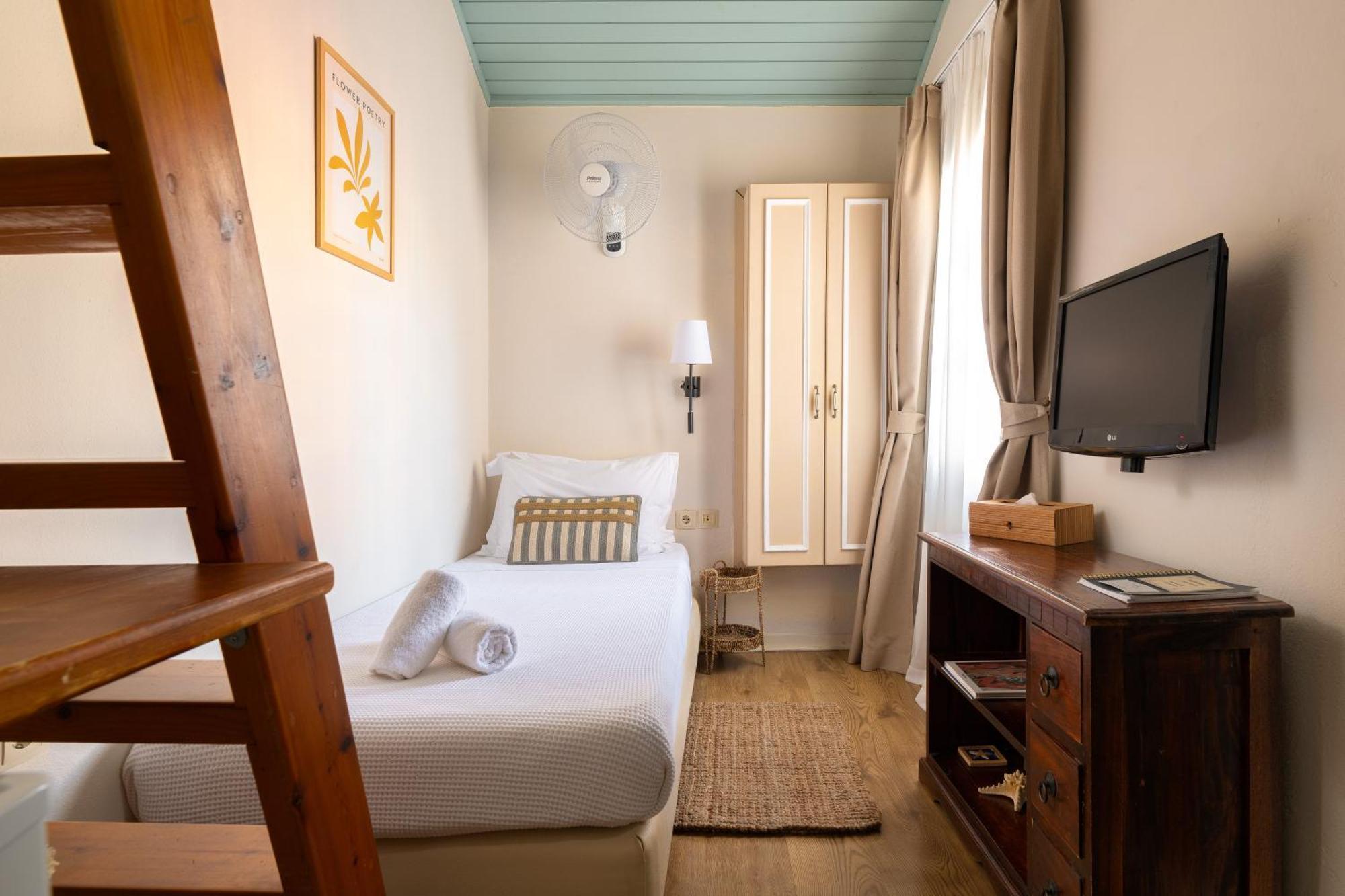 Hotel Casa Antica Rhodes City Esterno foto