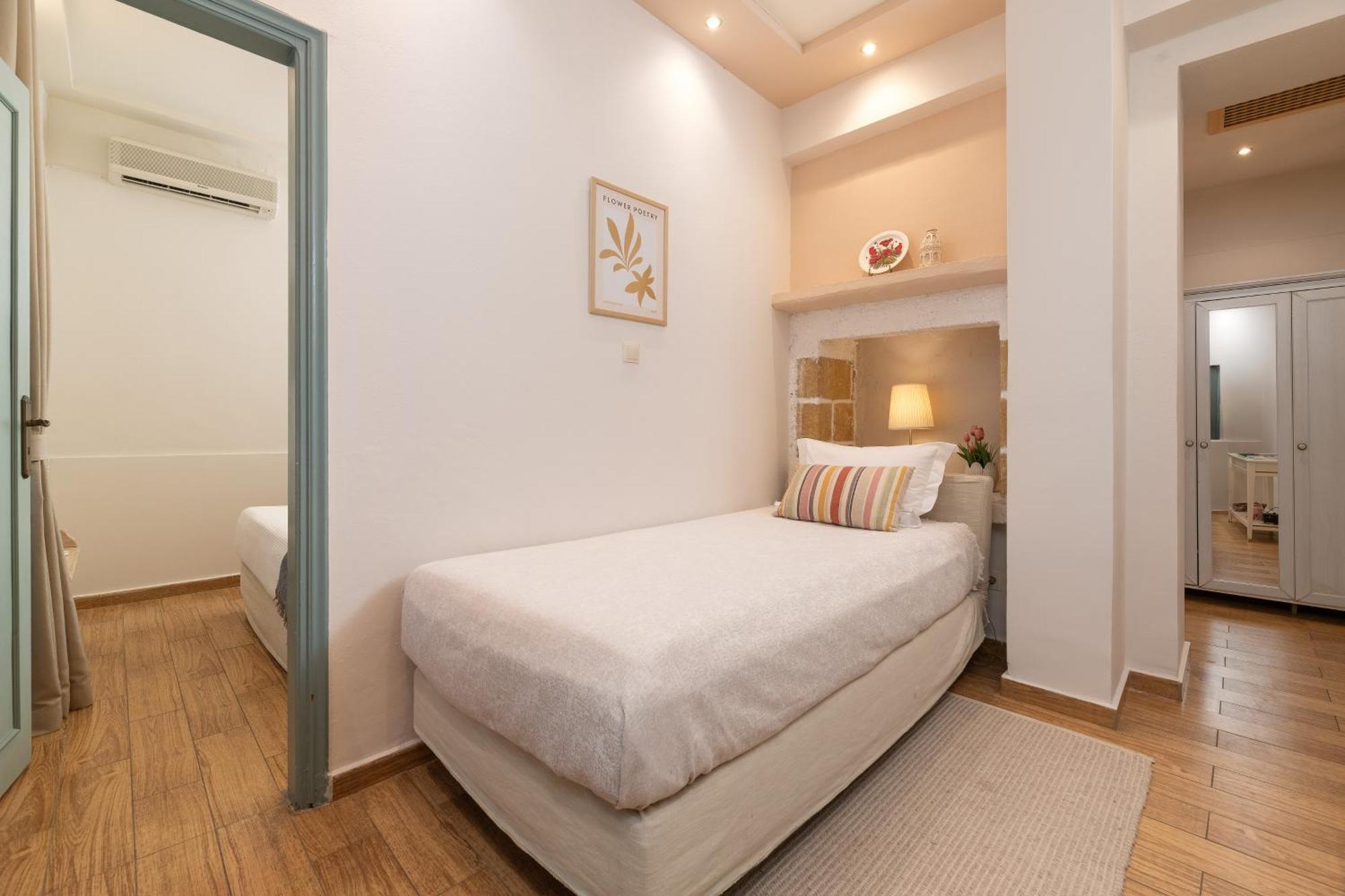 Hotel Casa Antica Rhodes City Esterno foto